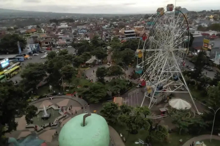Meski Ditopang Event Internasional, Kunjungan Wisman ke Jatim  Anjlok  di Pengujung 2025