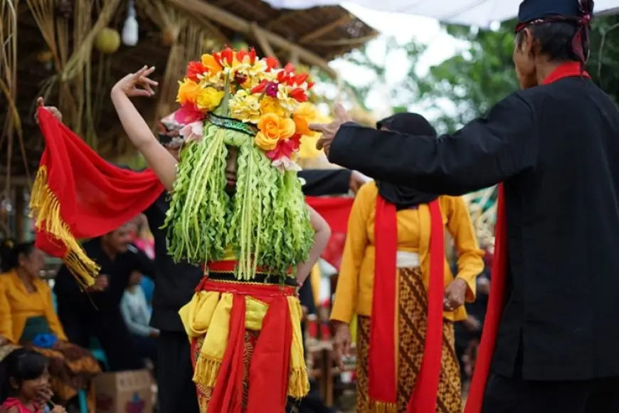 Tradisi Seblang, Ritual Sakral Penolak Bala Suku Osing Banyuwangi