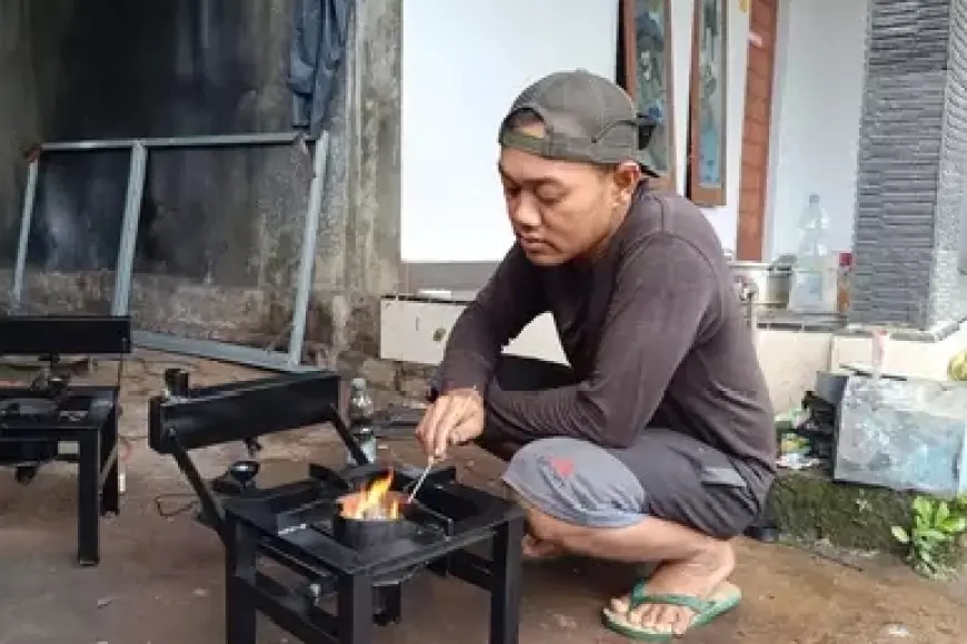Warga Blitar Ciptakan Kompor Berbahan Oli Bekas, Alternatif Hemat Energi