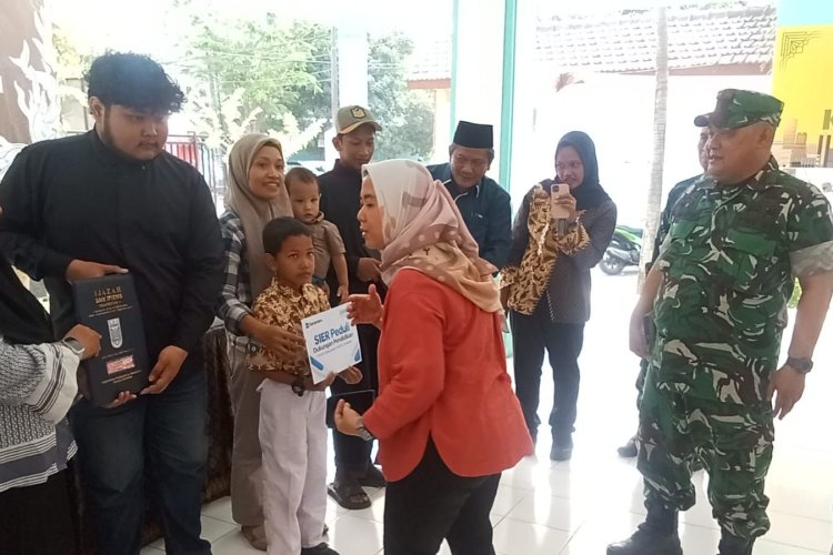Peduli Pendidikan, TNI-Pemda dan PT SIER Bantu Warga Kendangsari   