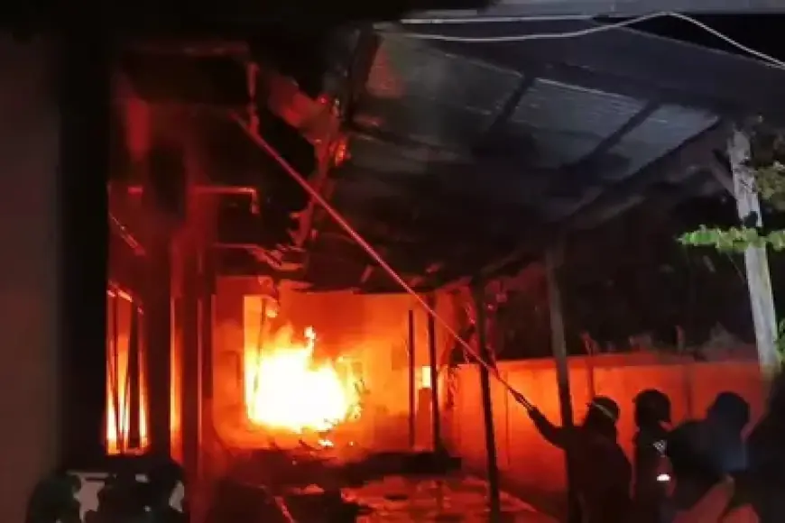 Gudang Balai Besar Taman Nasional Meru Betiri Jember Kebakaran